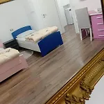 Villa Raffaello's