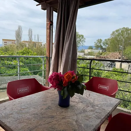 Raffaello's House * Vlore
