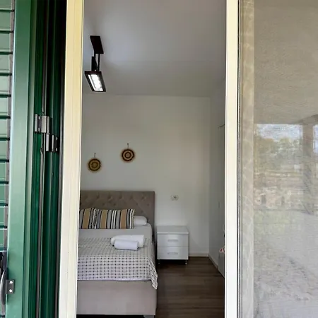 Raffaello's Villa Vlorë