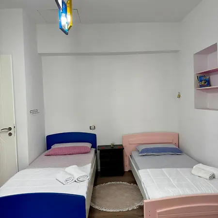 Raffaello's 别墅 *