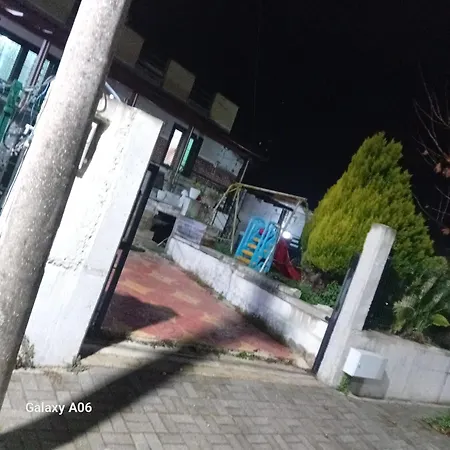 Raffaello's 别墅 *