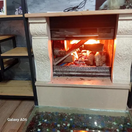 Raffaello's * Vlorë